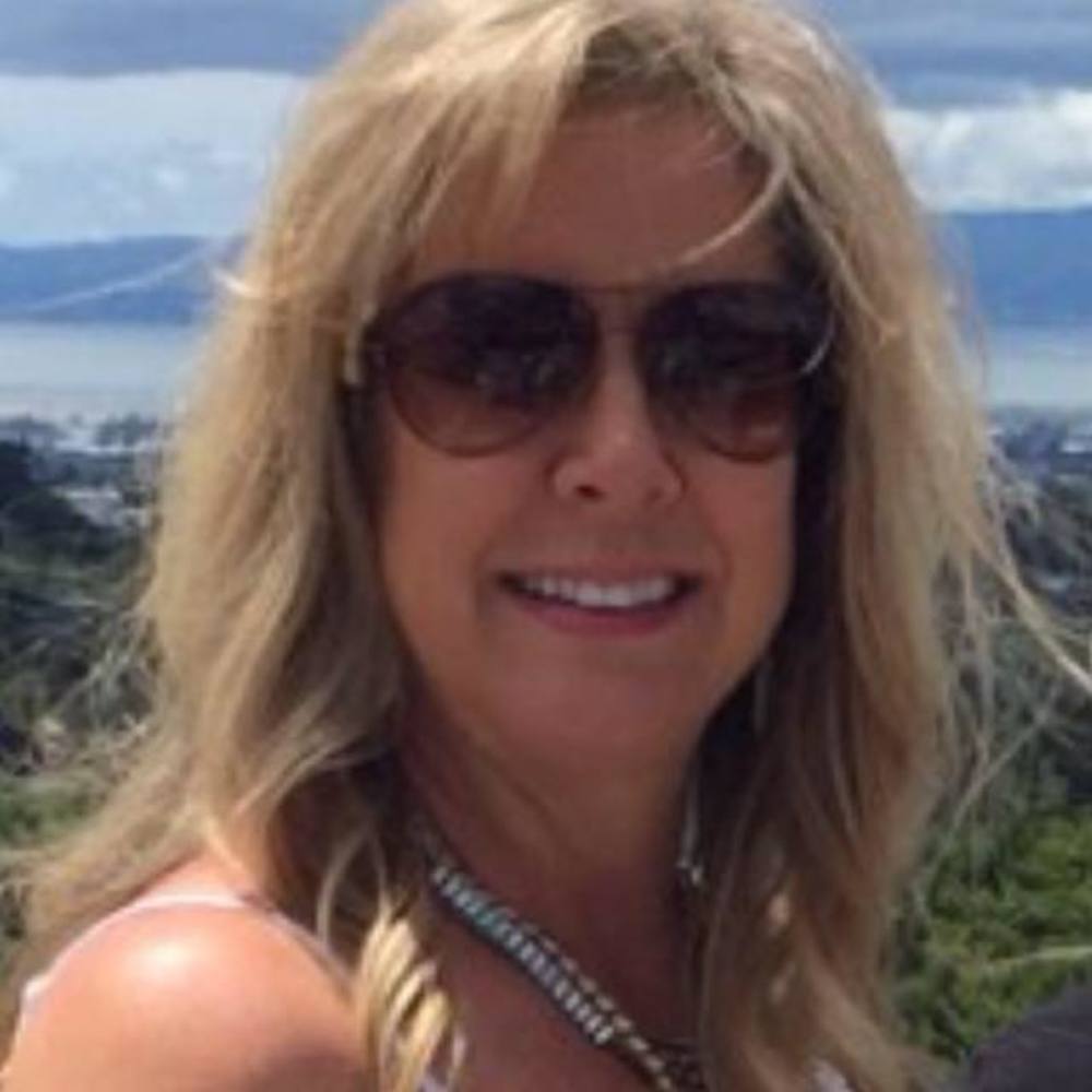 Meet your Posher, Whitney